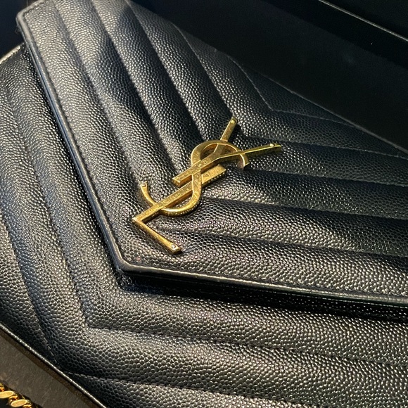 YSL Monogram Wallet on Chain in Grained Leather - Picture 6 of 7